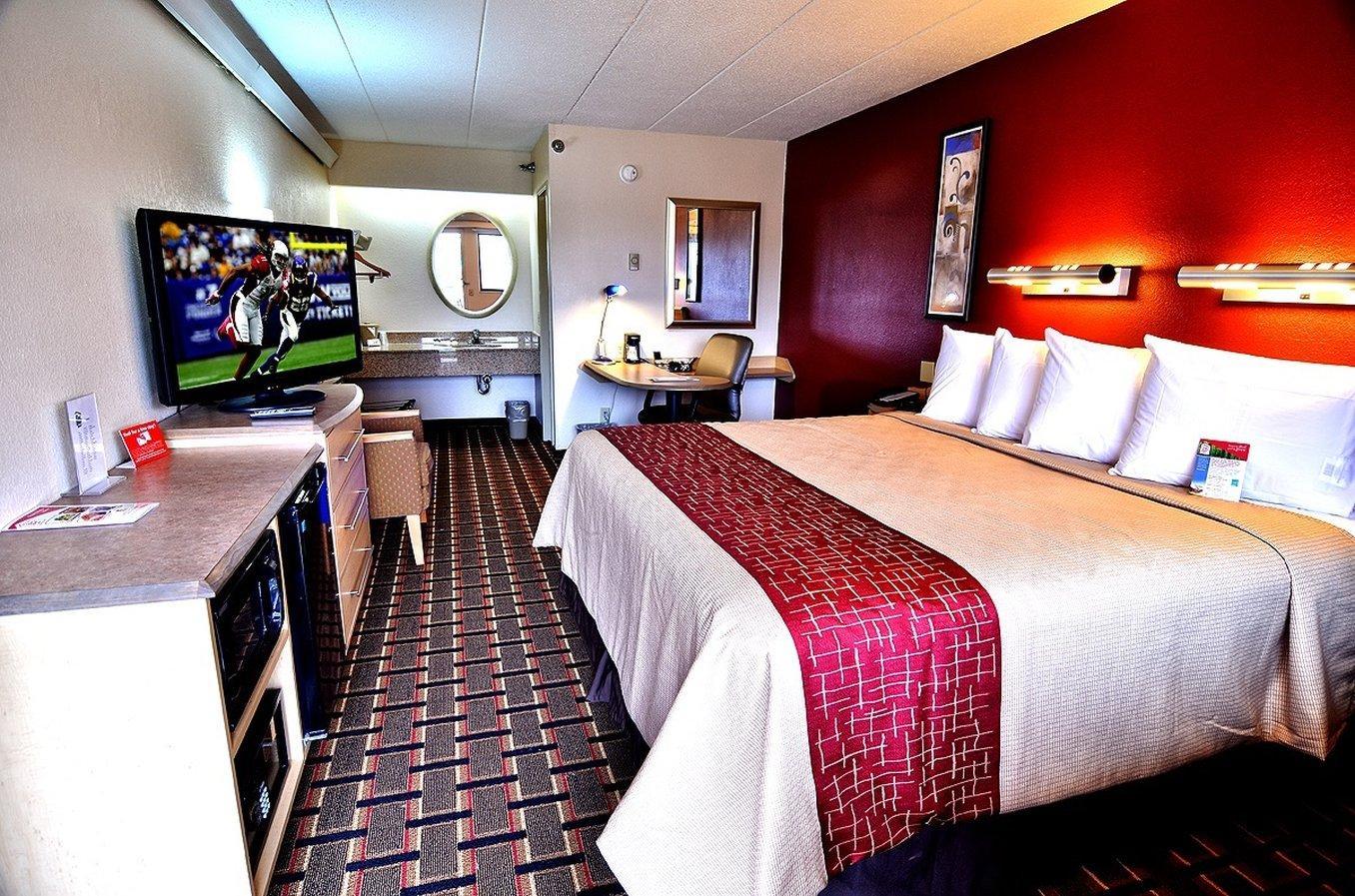 Red Roof Inn Cincinnati Northeast - Блу-Аш Екстер'єр фото